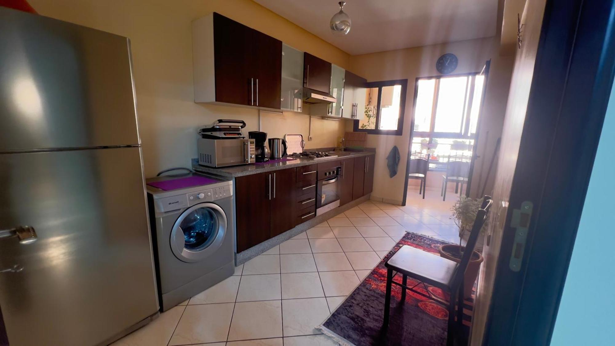 Magnifique Appartement Spacieux Confort Propre Familial 2 Chambres Salon Et Salle A Manger A 20Mn A Pied De Place Jemaa El Fina 4 Piscines Dans Espace De Golf A 12 Mn En Voitures L Entree Est Gratuit Pour La Clientele Ouvert Entre 10H Et 20H Marraquexe Exterior foto